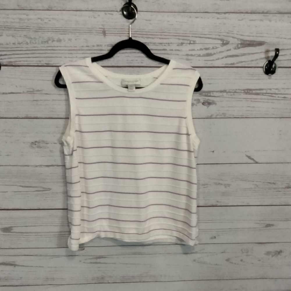 "Christopher & Banks" woman's sleeveless shirt